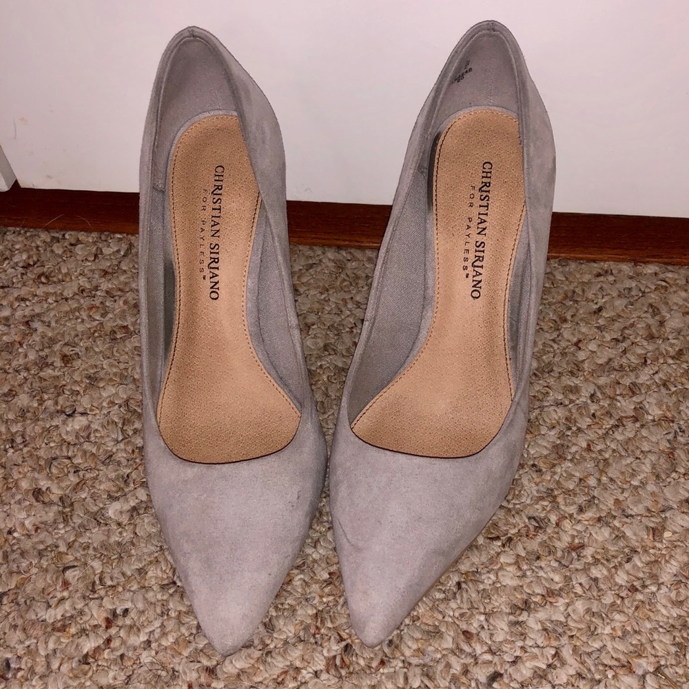 Grey stiletto heel (cloth)